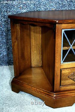 Andrena Old Charm Light Oak Corner Tv Stand Table Media CD DVD Satellite Cabinet