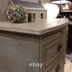 Grey Bow Fronted Gustavian Country Style Vintage Chest of Drawers Pull Out Pad