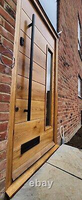 Modern Solid Oak Front Door And Frame With Build In Side Light