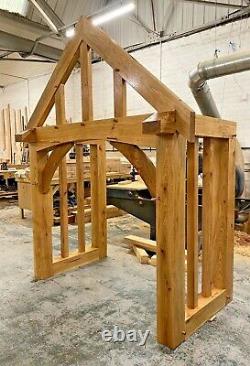 Oak Porches Curved Front Beam Width UPTO 2200mm Other sizes can be made