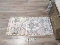 Turkish Rug, Vintage Rug, Handmade Rug, Small Area Rug, Front Door Rug, Wool Rug