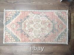 Turkish Rug, Vintage Rug, Handmade Rug, Small Area Rug, Front Door Rug, Wool Rug