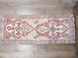 Turkish Rug, Vintage Rug, Wool Rug, Handmade Rug, Front Door Rug, Small Area Rug