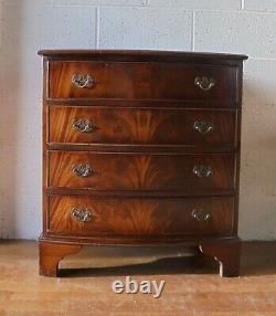Vintage Antique Style Mahogany Bow Front Chest Of Drawers 4 Drawer Chest