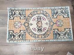 Wool Rug, Turkish Rug, Vintage Rug, Front Door Rug, Living Room Rug, Small Rug